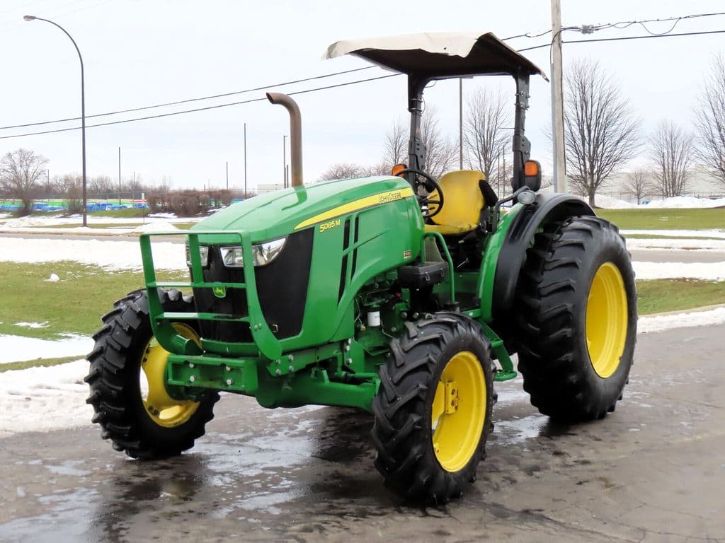 Image of John Deere 5085M Primary image