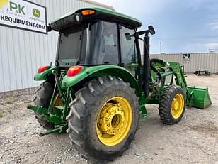 Main image John Deere 5085M 3