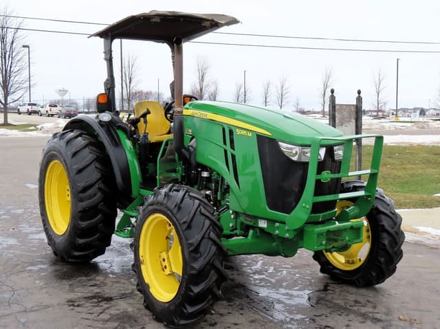 Image of John Deere 5085M equipment image 1