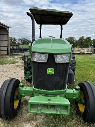 Image of John Deere 5085M equipment image 2