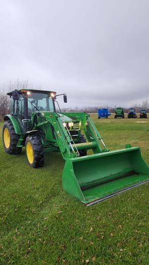 2014 John Deere 5085M Image