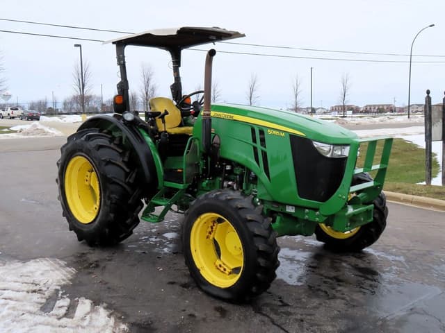 Image of John Deere 5085M equipment image 1