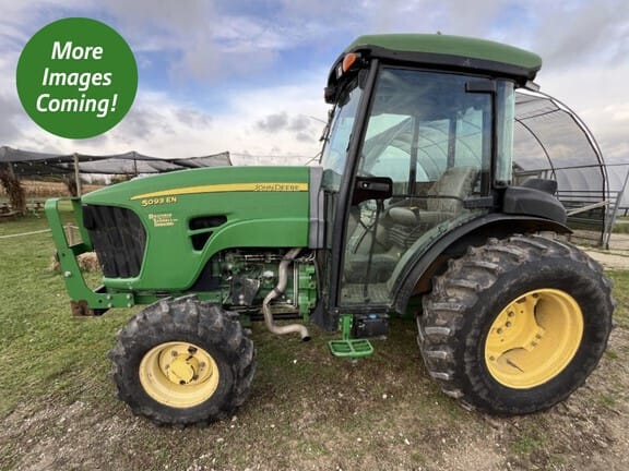 2014 John Deere 5093EN Equipment Image0