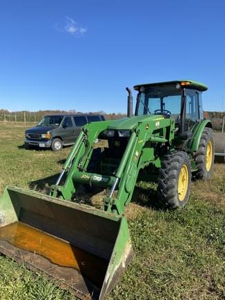 Image of John Deere 5100E Primary image