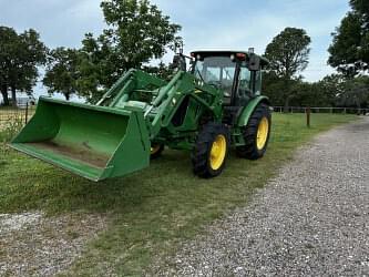 Image of John Deere 5100E equipment image 2