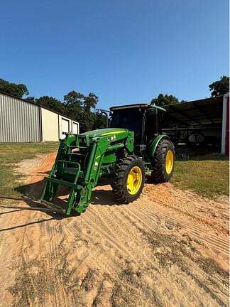 Image of John Deere 5100E equipment image 2