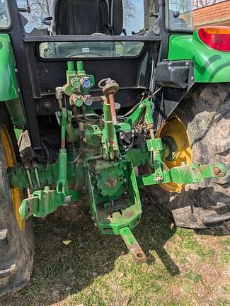Image of John Deere 5100E equipment image 1