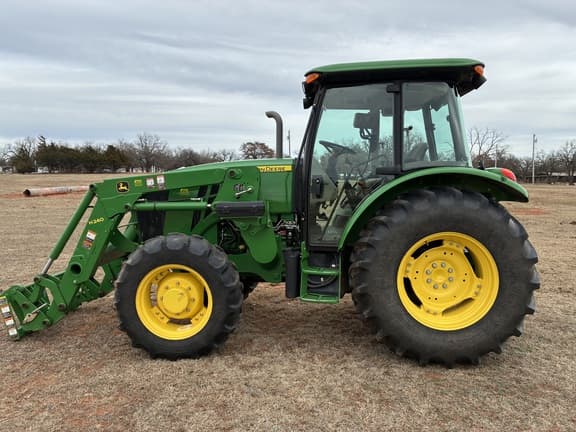 Image of John Deere 5100E equipment image 1