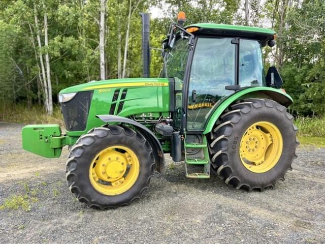 Image of John Deere 5100E equipment image 2