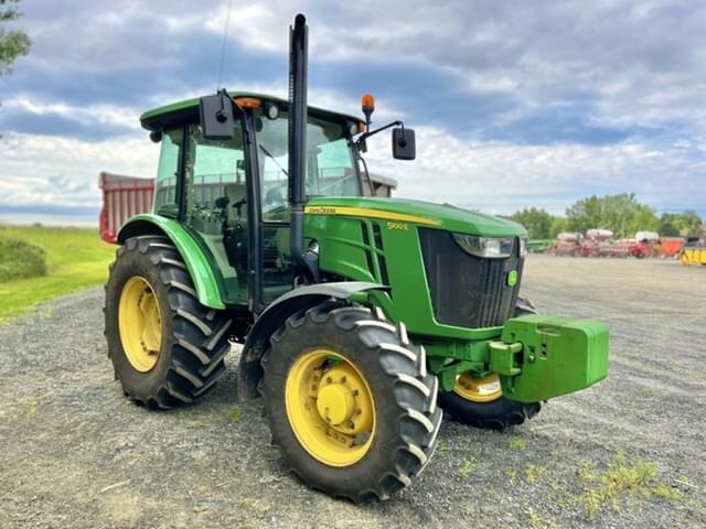 Image of John Deere 5100E equipment image 1
