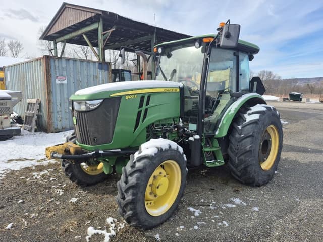 Image of John Deere 5100E equipment image 1