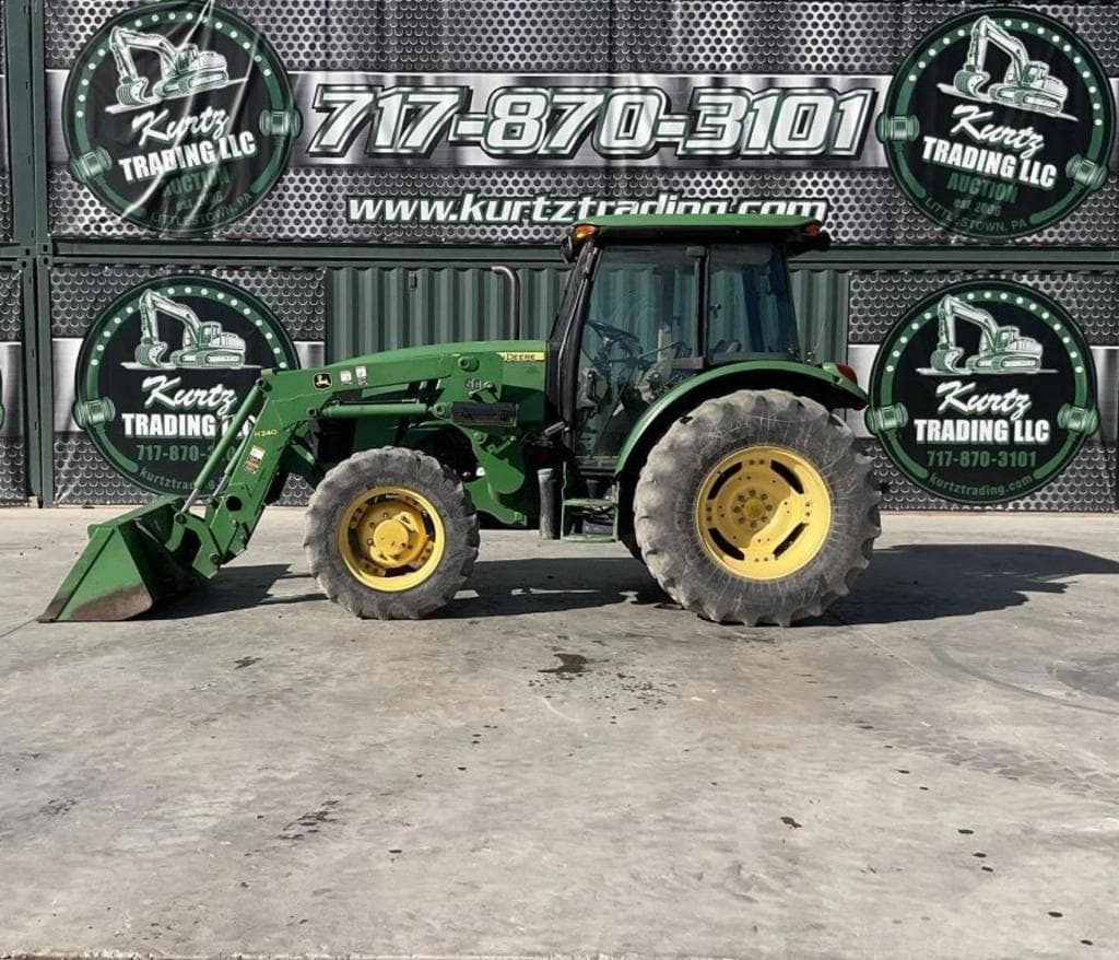 Image of John Deere 5100E Primary image
