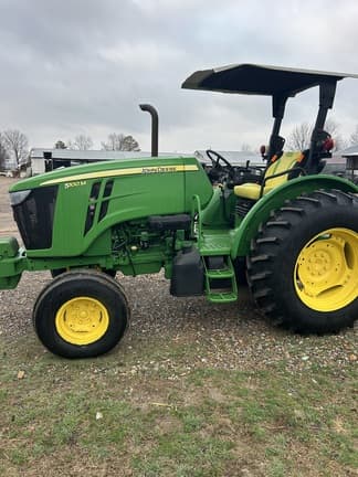 Image of John Deere 5100M Primary image