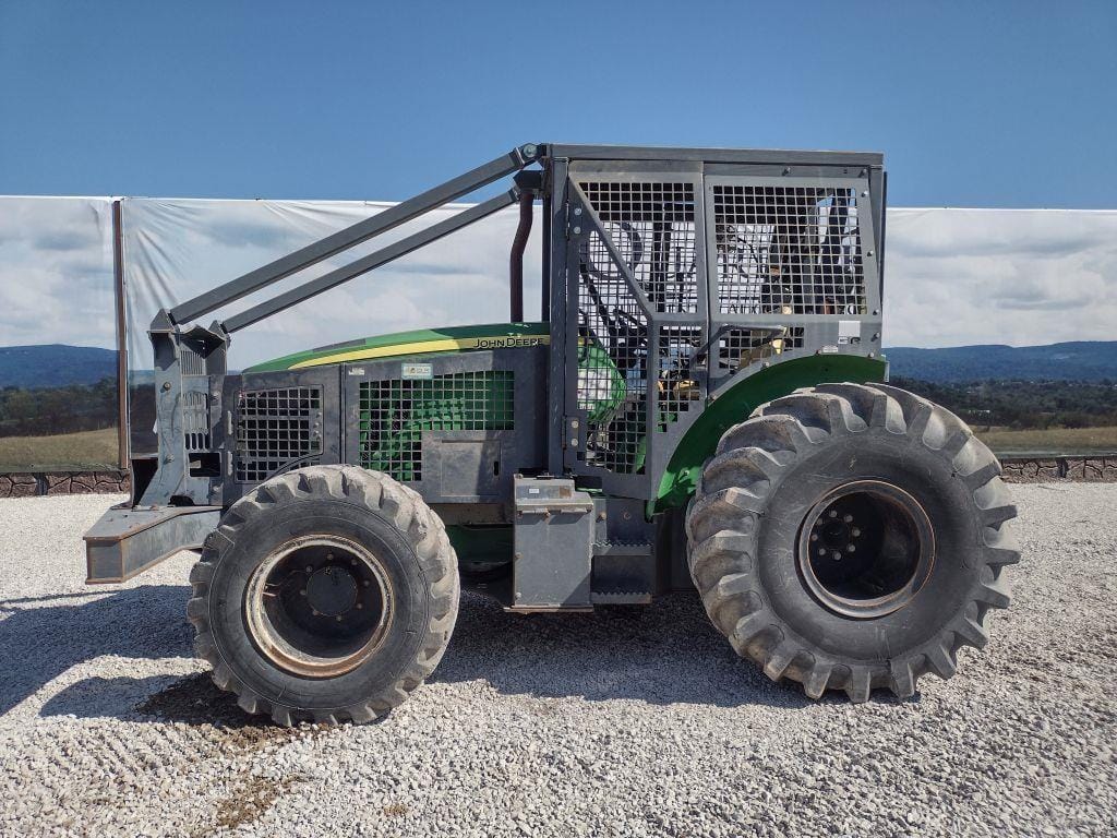2014 John Deere 5100M Equipment Image0