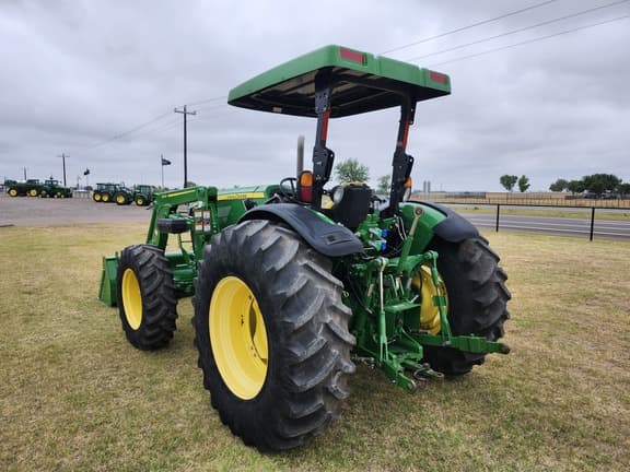 Image of John Deere 5100M equipment image 2