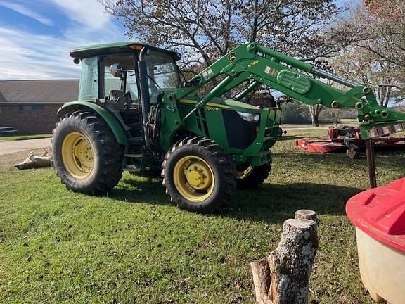 Image of John Deere 5100M Primary image