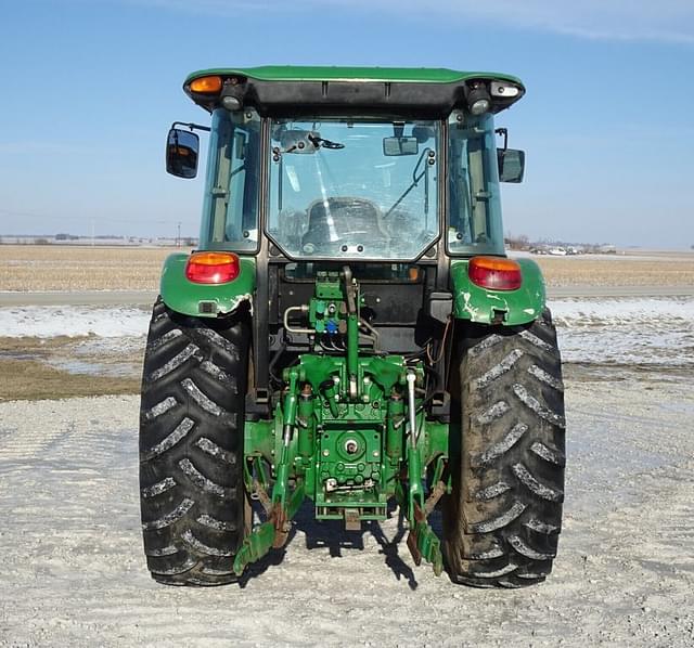 Image of John Deere 5100M equipment image 1