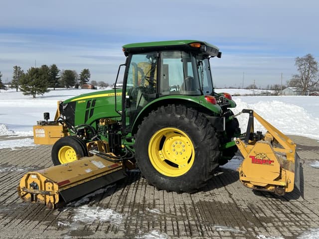 Image of John Deere 5100M equipment image 3