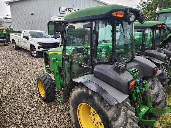 Image of John Deere 5101EN equipment image 3