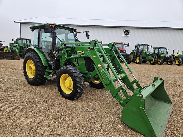 Image of John Deere 5115M equipment image 1