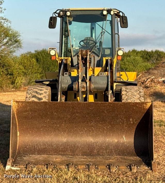 Image of John Deere 524K equipment image 1