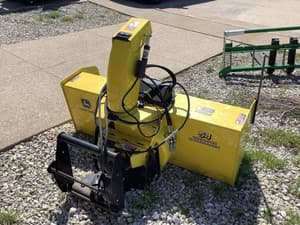 2014 John Deere 54" Snow Blower Image