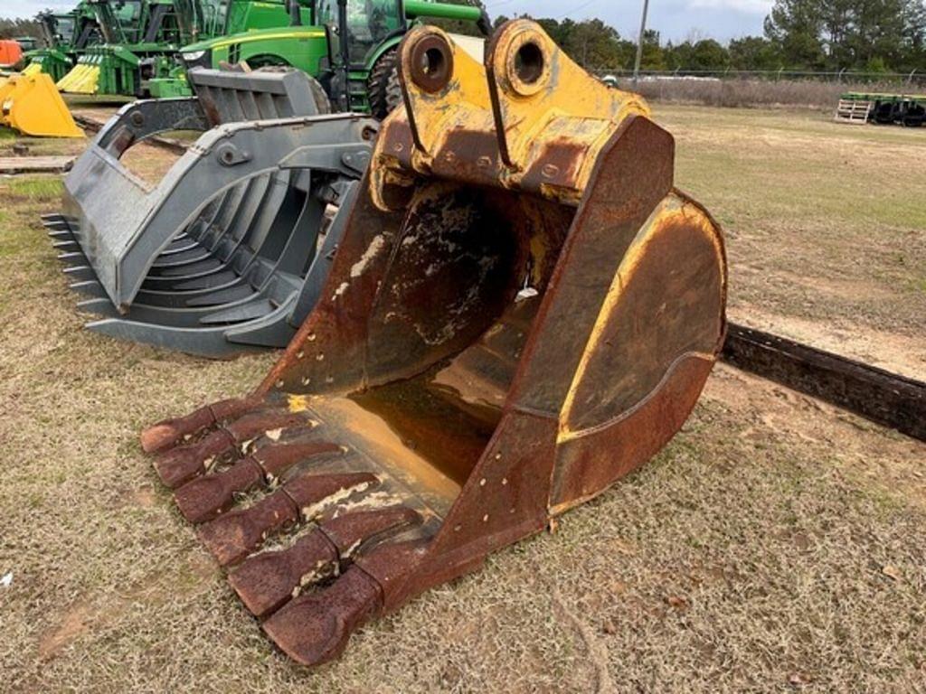 Image of John Deere Excavator Bucket Primary image