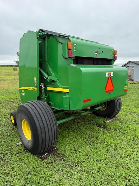 Image of John Deere 559 equipment image 4