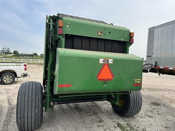 Image of John Deere 569 MegaWide Plus equipment image 4
