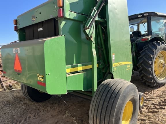 Image of John Deere 569 MegaWide Plus equipment image 3