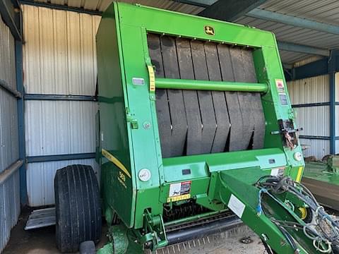 Image of John Deere 569 MegaWide Plus equipment image 1