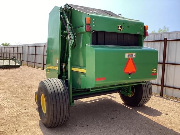 Image of John Deere 569 MegaWide Plus equipment image 2