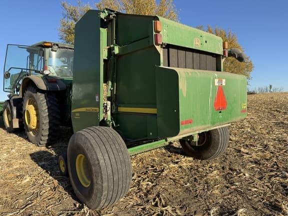 Image of John Deere 569 MegaWide Plus equipment image 2