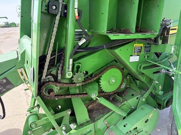 2014 John Deere 569 MegaWide Plus Equipment Image0
