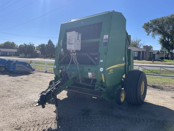 2014 John Deere 569 MegaWide Plus Equipment Image0