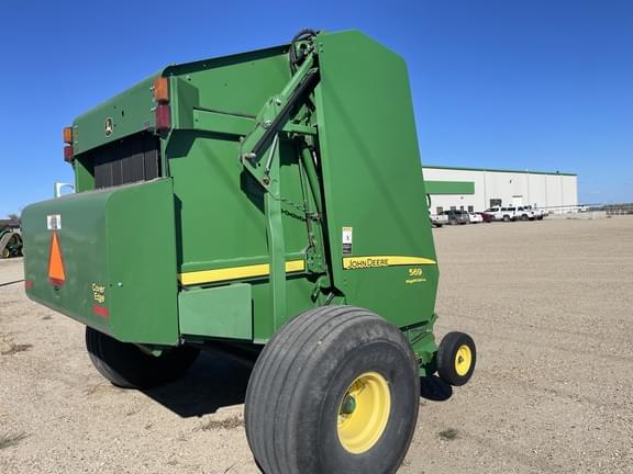 Image of John Deere 569 MegaWide Plus equipment image 3