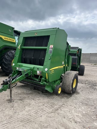 2014 John Deere 569 MegaWide Plus Equipment Image0