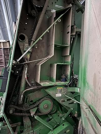 Image of John Deere 569 MegaWide Plus equipment image 2