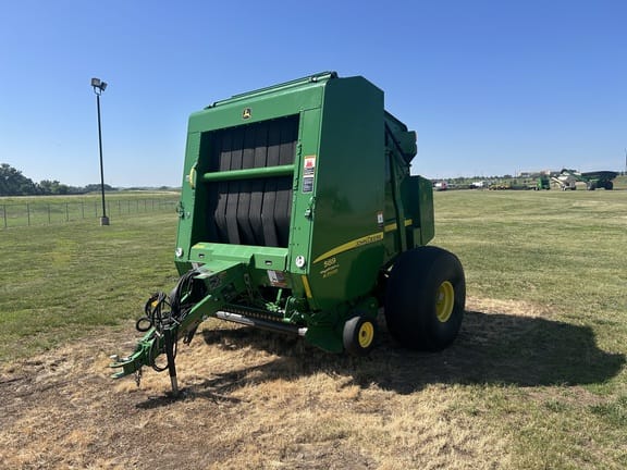 2014 John Deere 569 MegaWide Plus Equipment Image0