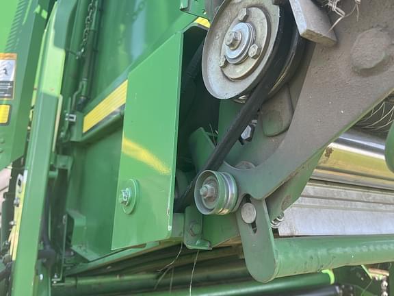 Image of John Deere 569 MegaWide Plus equipment image 2