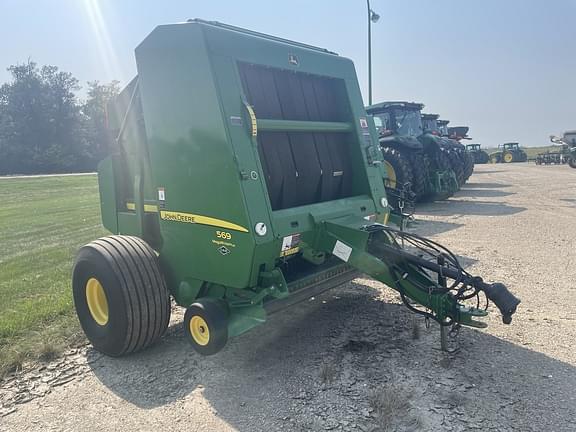 Image of John Deere 569 MegaWide Plus equipment image 2