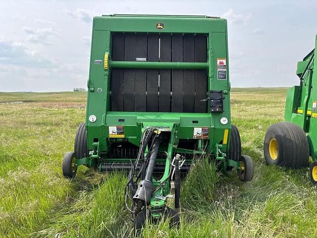 Image of John Deere 569 equipment image 1