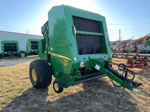2014 John Deere 569 Image