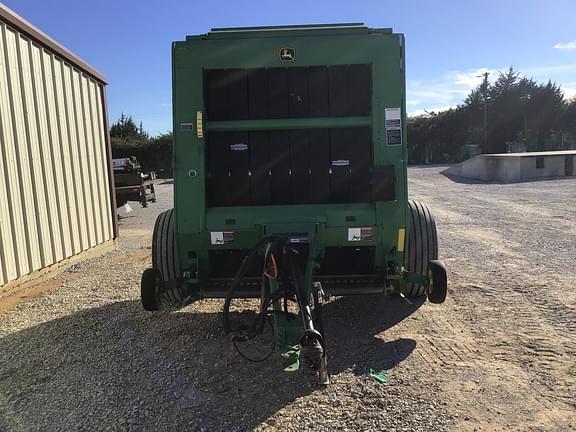 Image of John Deere 569 MegaWide Plus equipment image 4