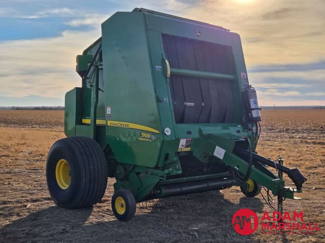 Image of John Deere 569 MegaWide Plus equipment image 2