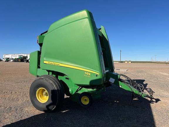 Image of John Deere 569 Premium equipment image 1