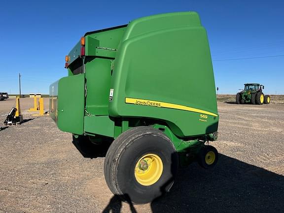 Image of John Deere 569 Premium equipment image 2