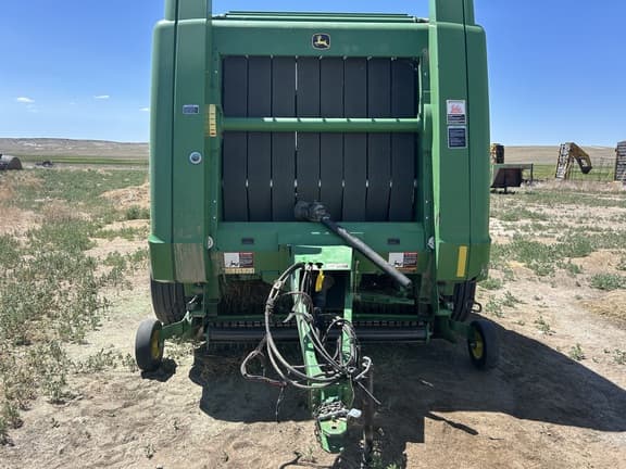 Image of John Deere 569 Premium equipment image 1
