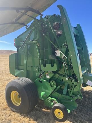 Image of John Deere 569 Premium equipment image 2