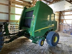 2014 John Deere 569 Premium Image